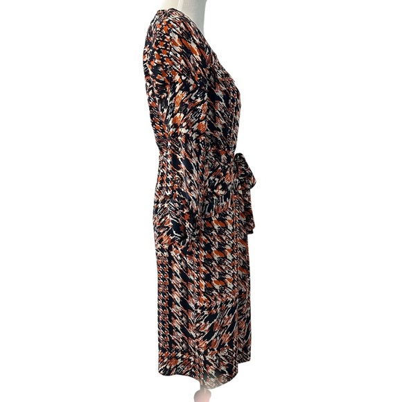 Tyler Boe Elegant Silk Navy Blue and Orange Patterned Long Sleeve Dress - Picture 8 of 16